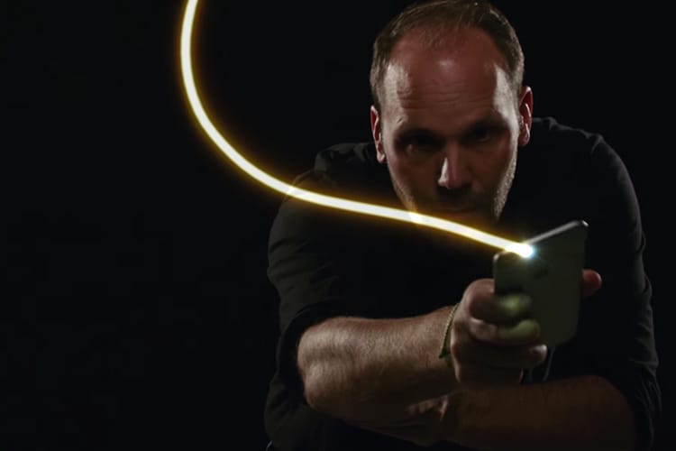 Air Pencil App by Adtile － 智能光繪裝置