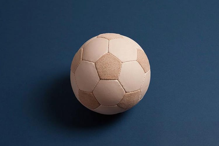How to make a football by Hender Scheme -《SHUKYU Magazine》#1