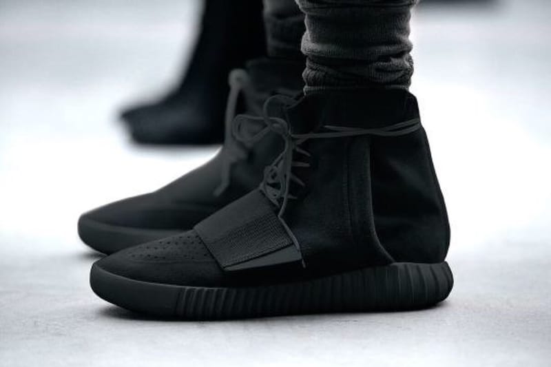 Yeezy Boost 750「Black」或將於 12 月 5 日發佈