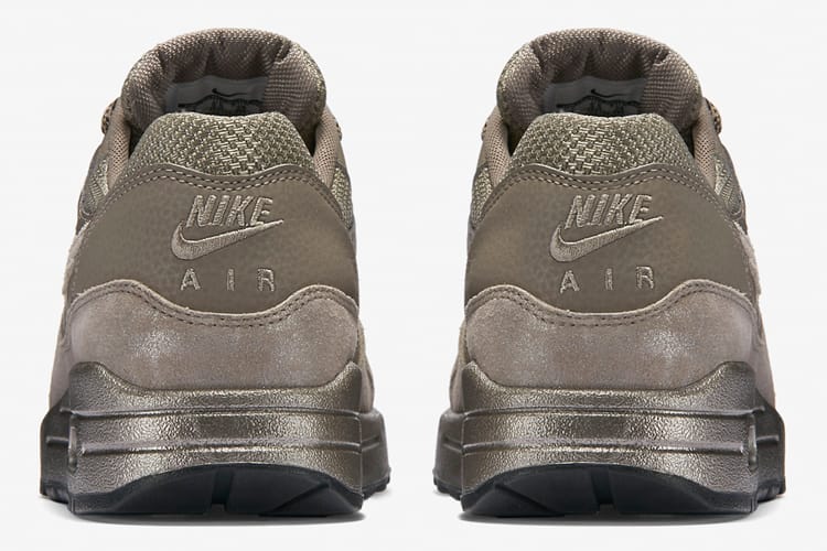 Nike Air Max 1 全新金屬配色