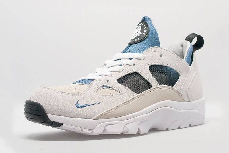 Nike Air Trainer Huarache Low「Escape」配色