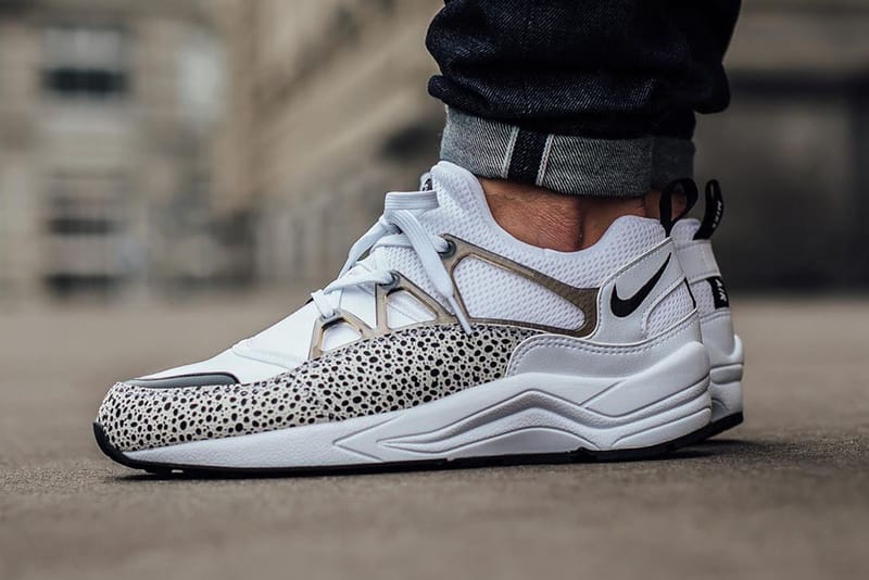 Nike WMNS Air Huarache Light 全新配色設計「Safari」