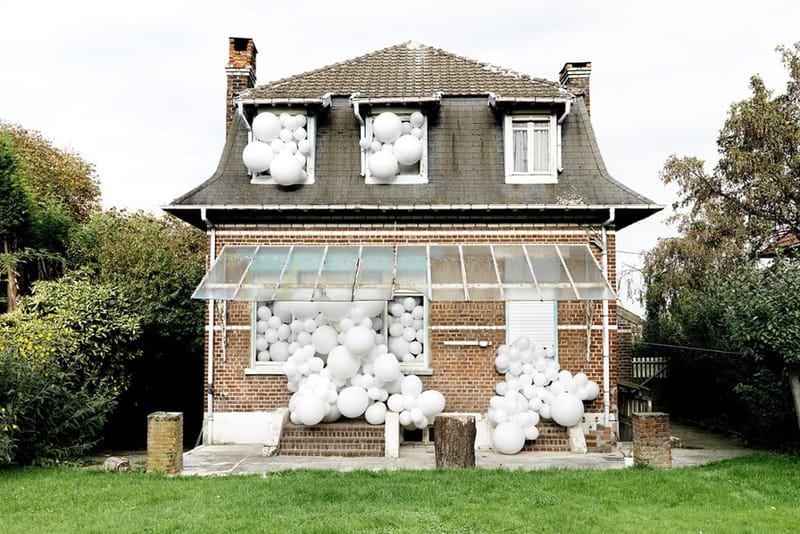 Charles Pétillon《INVASIONS》藝術展