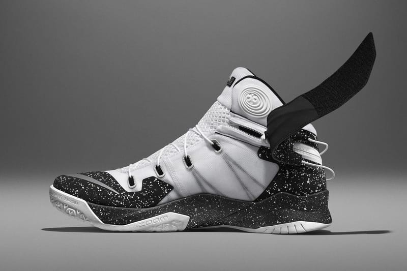 Nike LeBron Zoom Soldier 8「FLYEASE」全新童鞋