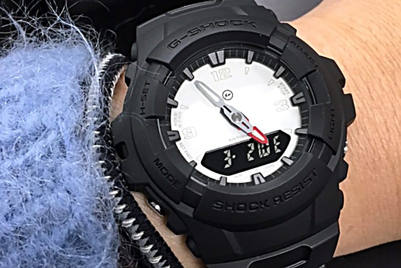 the POOL aoyama x G-Shock 全新黑白配色「G-100-1BJF」腕錶