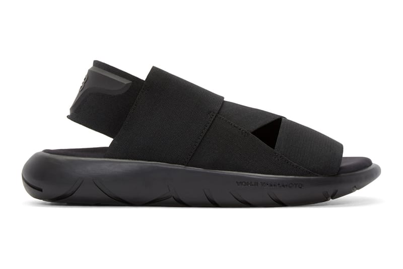 Y-3 Qasa Sandals 全新涼鞋設計