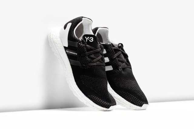 Y-3 Pure Boost ZG Knit 黑白配色上架