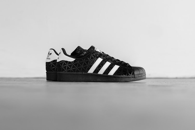 adidas Originals Superstar 推出全新「Triaxial Print」圖案鞋款