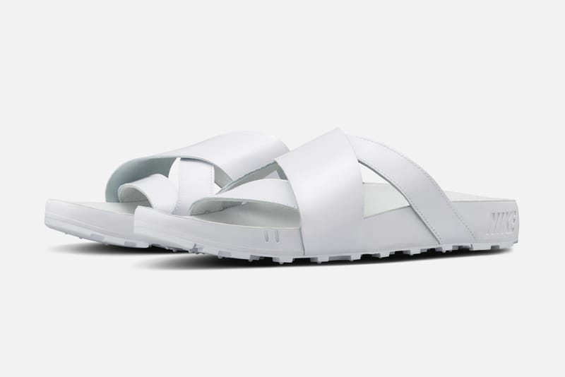 NikeLab 全新推出 Taupo 涼鞋系列