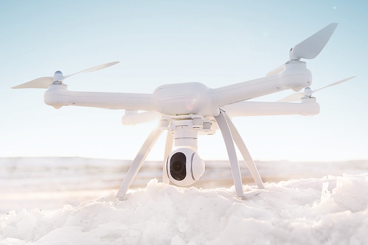 小米全新發布航拍無人機