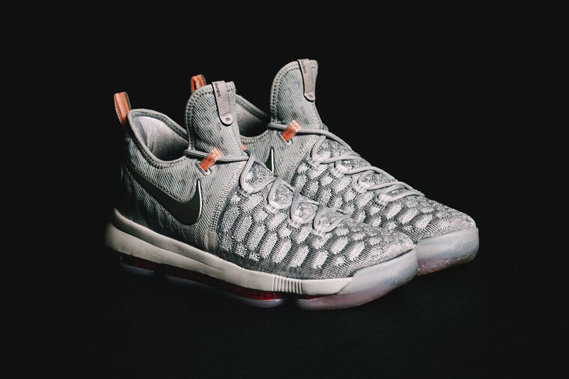 Nike 最新 Air Zoom KD9 「PRE-HEAT」率先上架