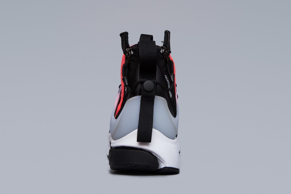 ACRONYM x NikeLab Air Presto Mid Detail