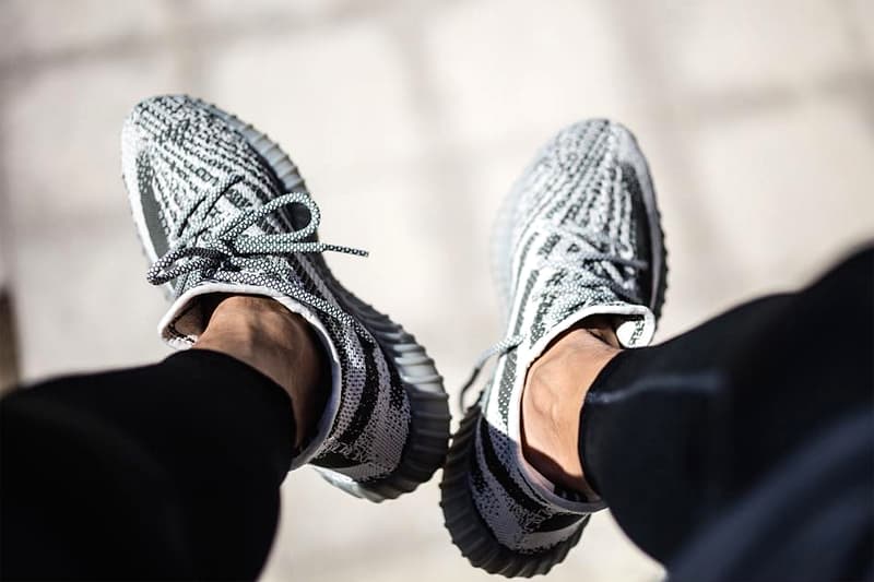 adidas Originals YEEZY BOOST 350 V2 Grey