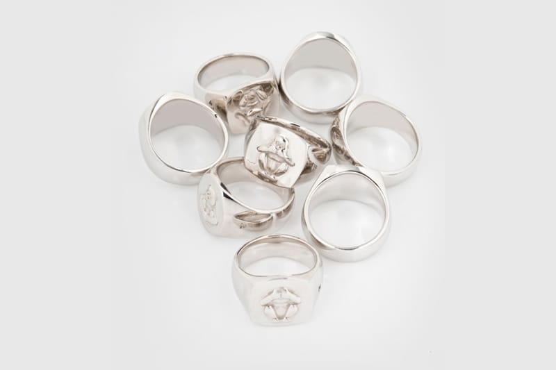 Tom Wood 釋出 Dover Street Market Ginza 獨佔「Four Wise Monkeys」戒指系列