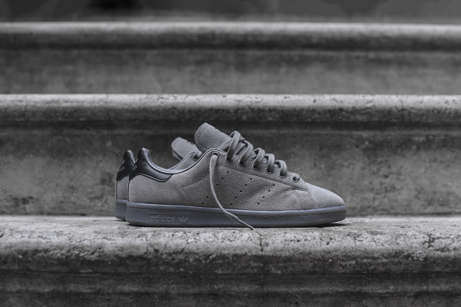 adidas Stan Smith Charcoal Suede