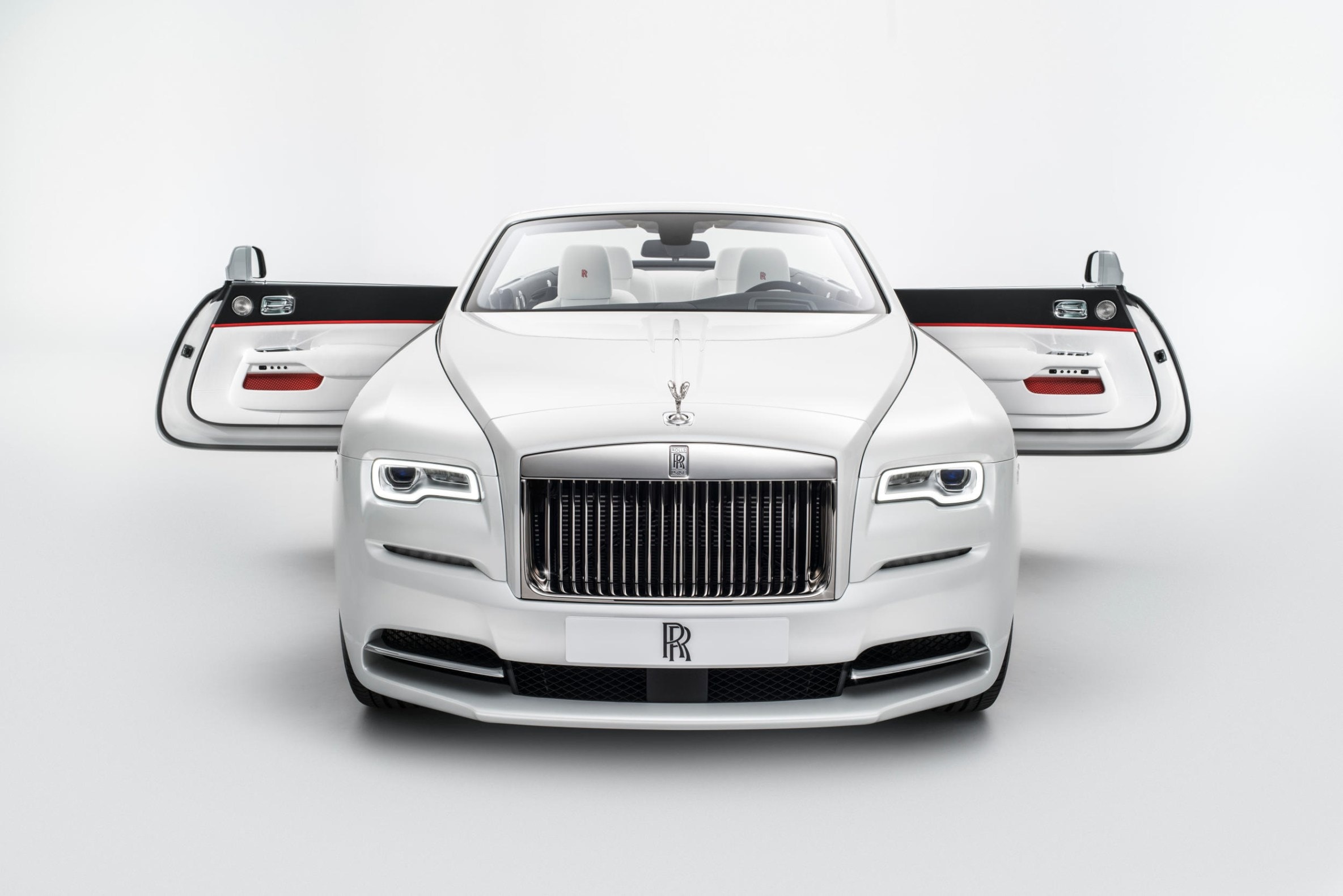 2017 Rolls-Royce Dawn — Inspired by Fashion