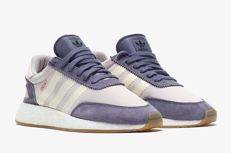 女生專屬－adidas Originals Iniki Runner BOOST 全新配色系列