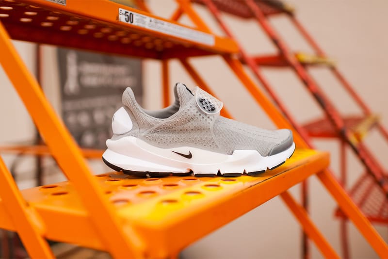Nike Sock Dart「Medium Grey」配色再度復刻