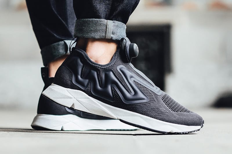 Reebok 推出全新鞋款 Pump Supreme Engine 