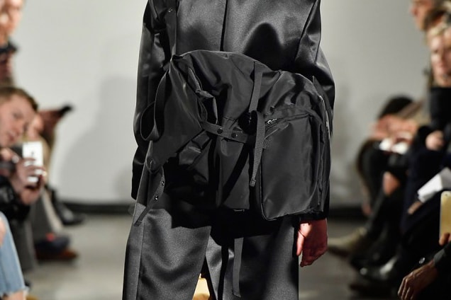 搶先預覽 Eastpak x Raf Simons V 聯名包袋系列