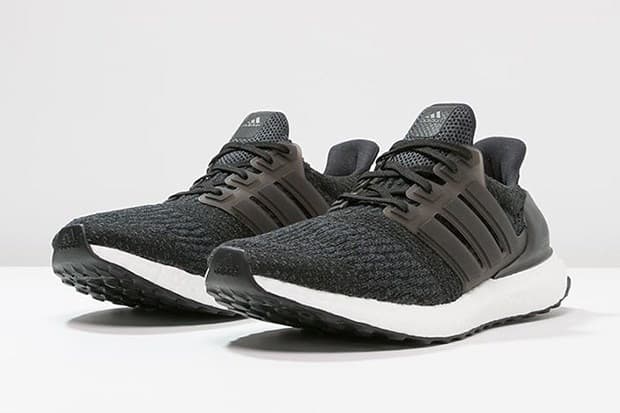 adidas UltraBOOST 4.0 Black White