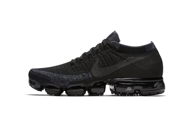 Nike Air VaporMax “Triple Black”