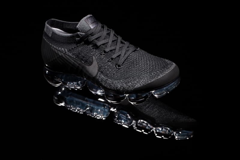 Nike Air VaporMax “Triple Black” Closer Look