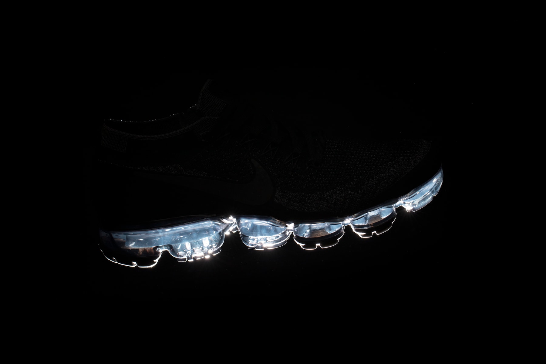 Nike Air VaporMax “Triple Black” Closer Look