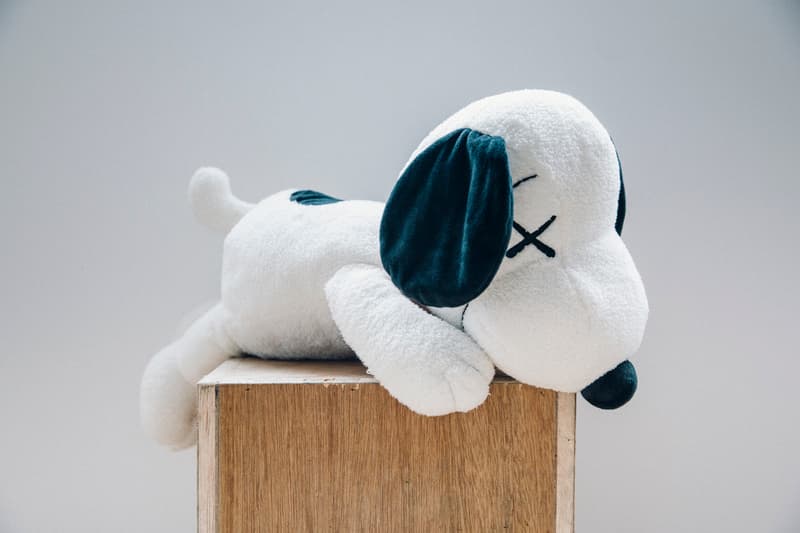 率先近賞 UNIQLO x KAWS x PEANUTS 聯乘系列單品