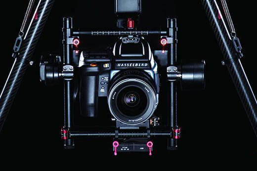 DJI 聯手 Hasselblad 打造全新無人機攝影平台
