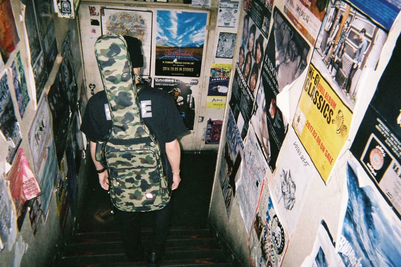 BAPE 推出首個 1ST CAMO 迷彩吉他包