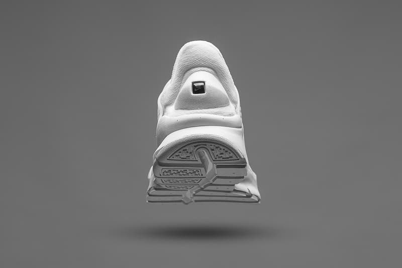 近賞 Nike Sock Dart KJCRD 全新配色設計「Triple White」