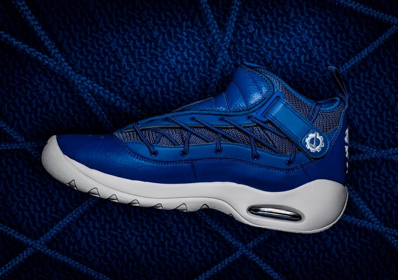 Nike Air Shake NDestrukt 全新配色設計「Royal Blue」