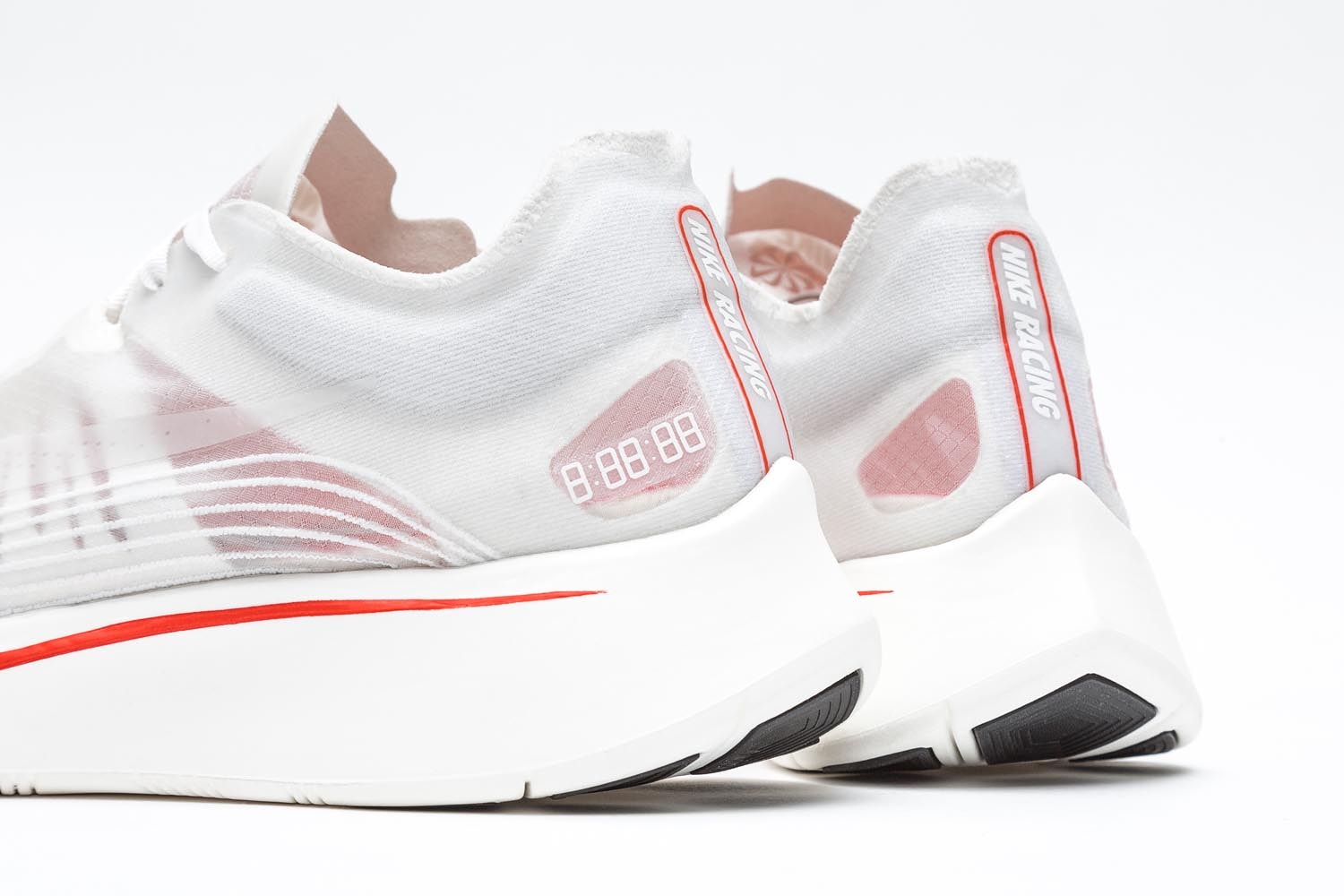 NikeLab Zoom Fly SP 特別版鞋款將於 HBX 上架