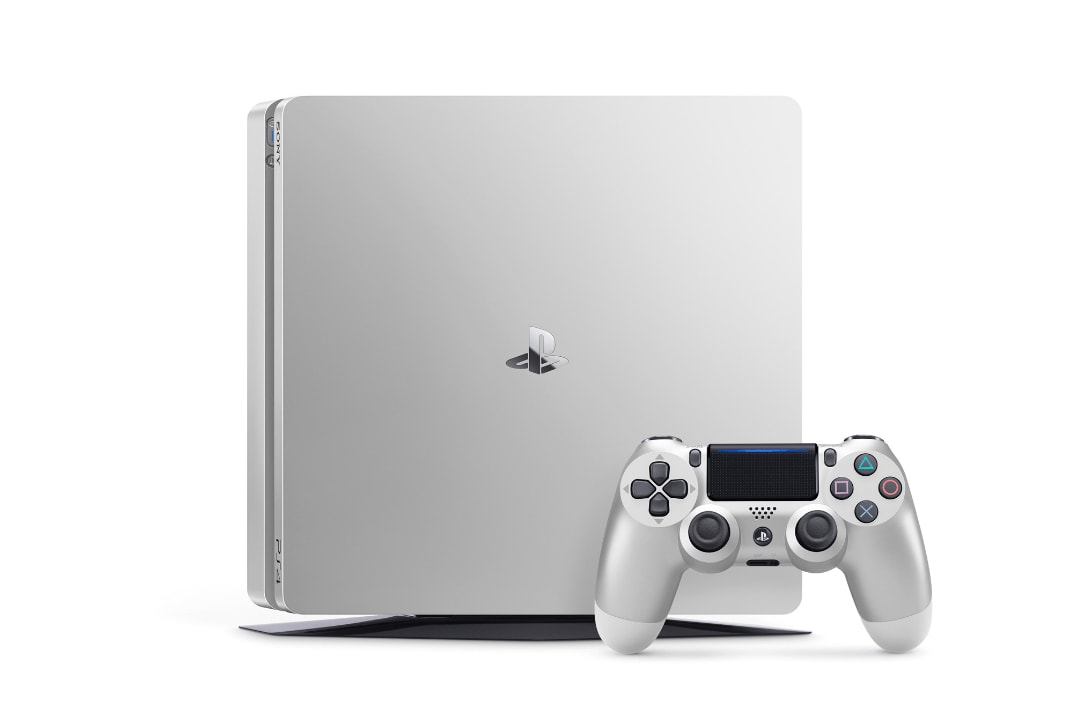 SONY PlayStation 4 Slim 銀色特別版即將上架