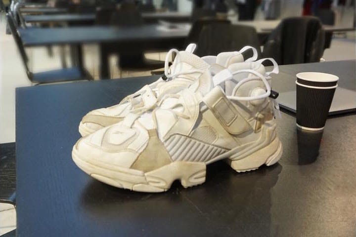 Vetements 預告全新聯名 Reebok Pump 鞋款即將發售