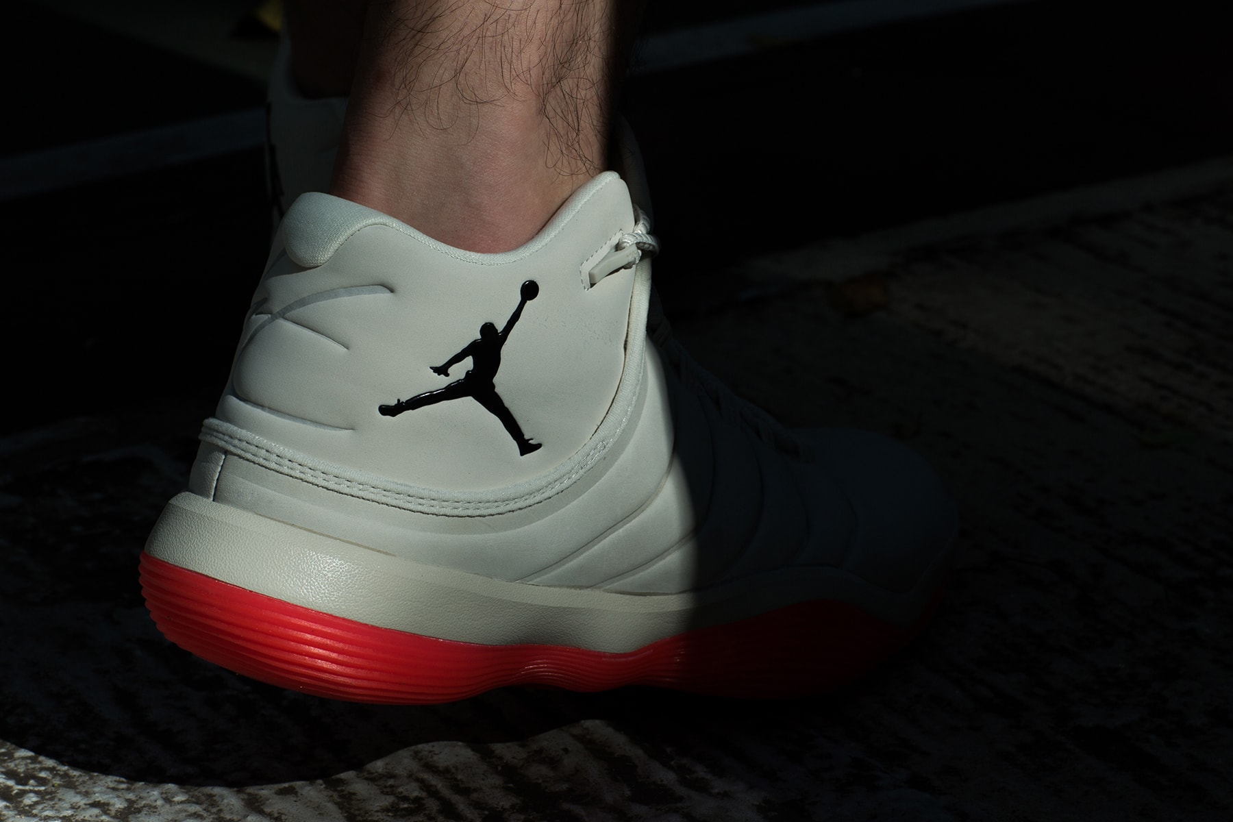 近賞 Nike 全新鞋款 React Hyperdunk 及 Jordan Super.Fly