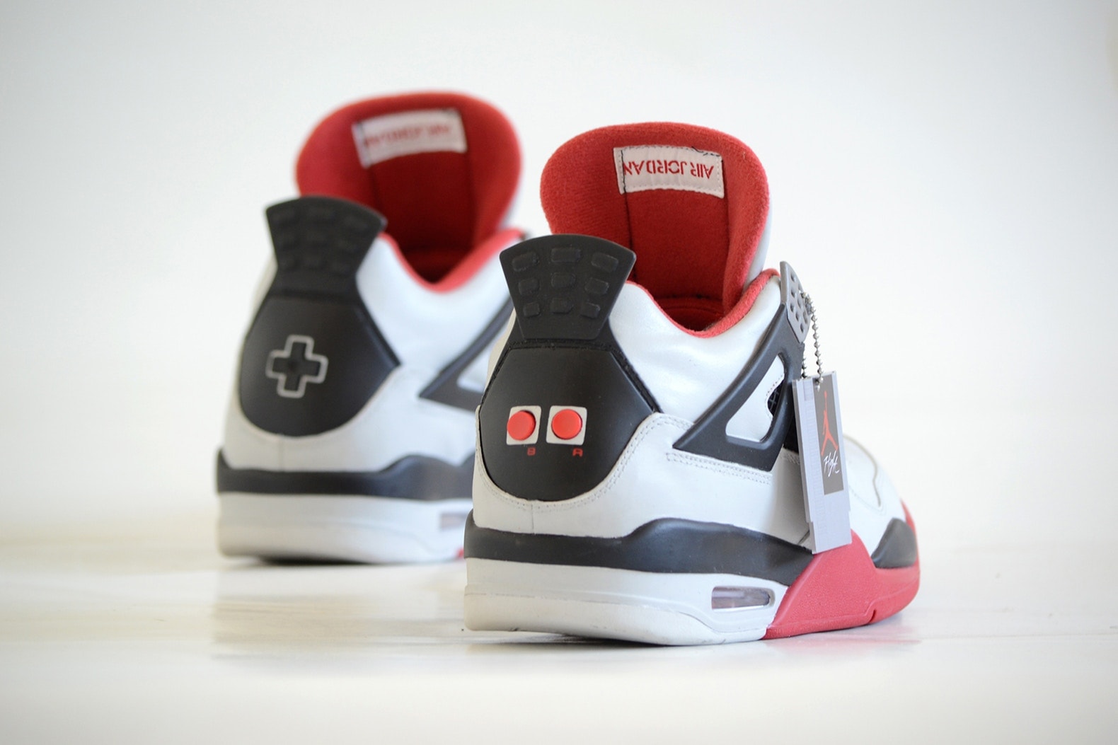 Air Jordan 4 "NES" Custom