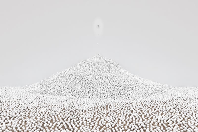 COS x SNARKITECTURE 工作室裝置藝術現身首爾