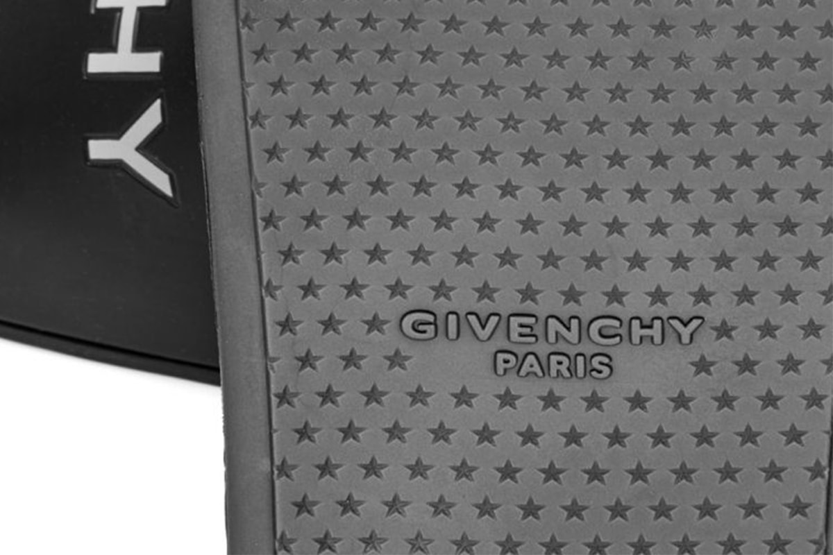 Givenchy 推出全新意大利製高端拖鞋