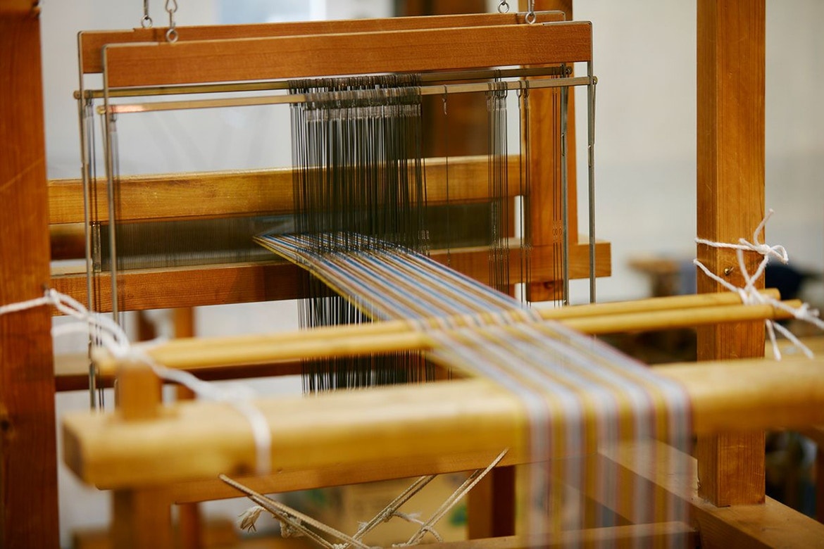 visvim 探討日本傳統 Yanai-Jima 紡織歷史