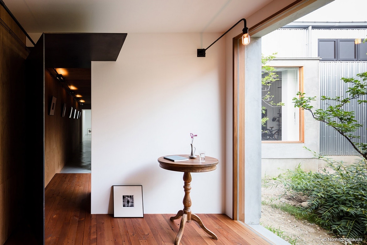 走進 FORM/Kouichi Kimura Architects 為攝影師打造的光能空間