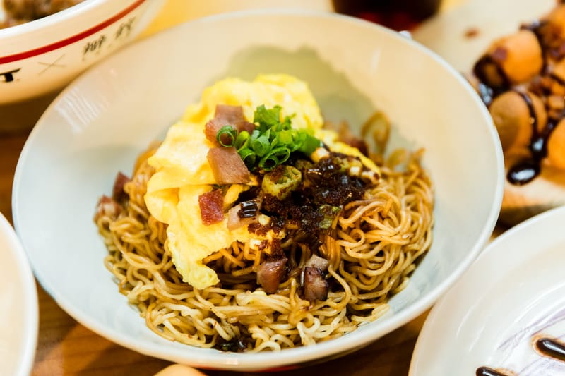 HYPEBEAST Eats... 出前一丁 x 辦館 LOF 10 於香港開設概念店