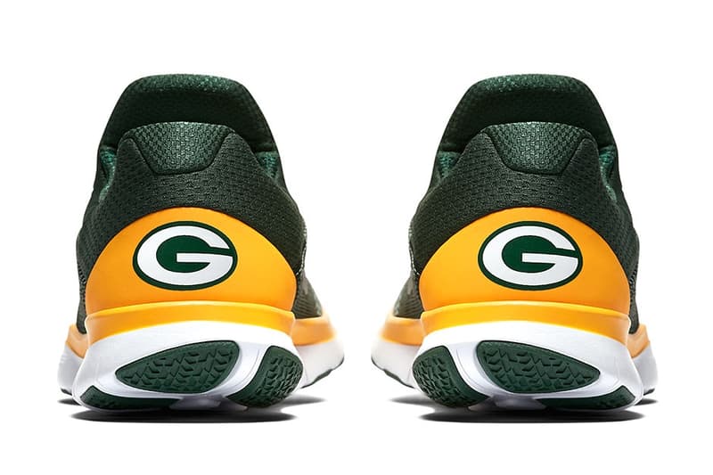 Nike Free Trainer V7 NFL Pack