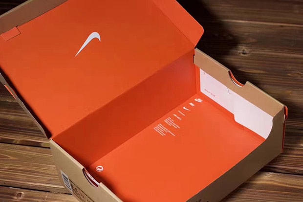 OFF-WHITE x NikeLab Air VaporMax Packaging