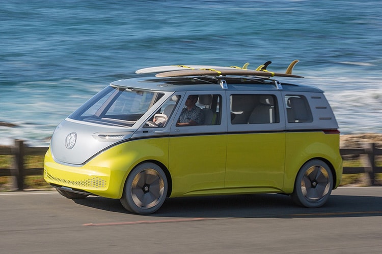 Volkswagen 正式公佈 I.D. Buzz 電動迷你巴士量產計劃