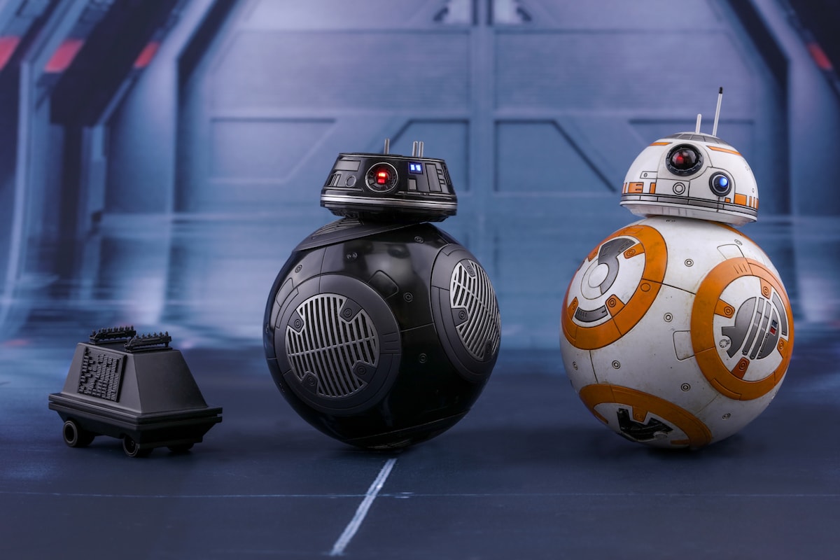 Hot Toys 最新《星球大戰: 最後的絕地武士》BB-9E 及 BB-8 1:6 比例珍藏套裝登場