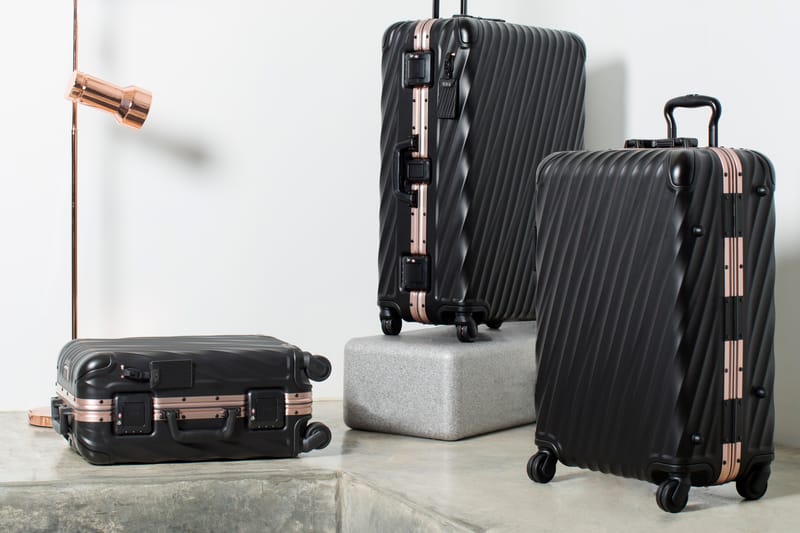 TUMI 全新 19 Degree 限量別注配色登場