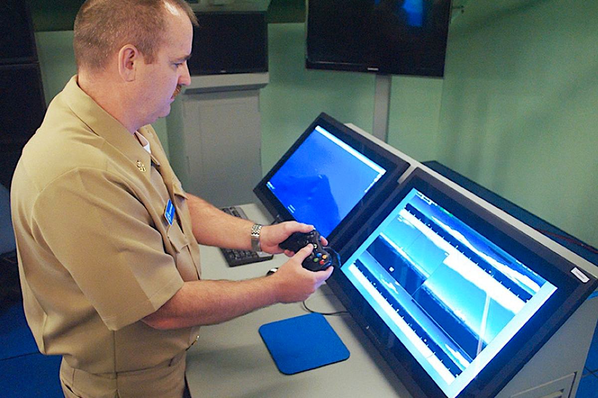 美國海軍竟使用 Xbox 360 手柄操控最先進潛艇