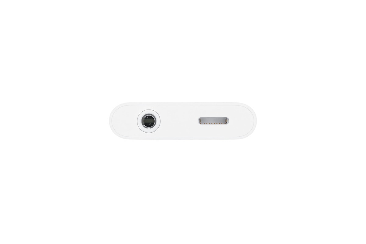 Apple 官方發售具備 Lightning 及 3.5mm 耳機接口的連接器